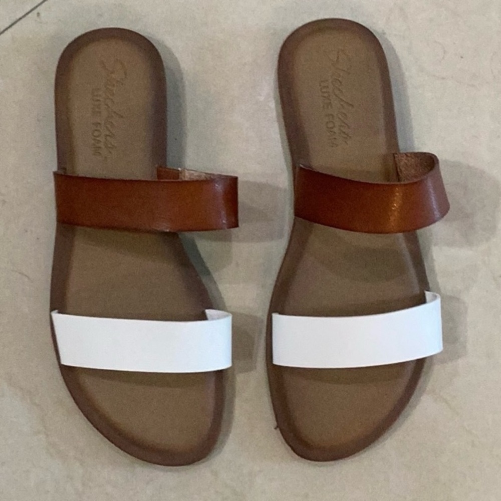Skechers Luxe Foam Women's Two-Strap
Sandal, Saddle/White Sz 10M